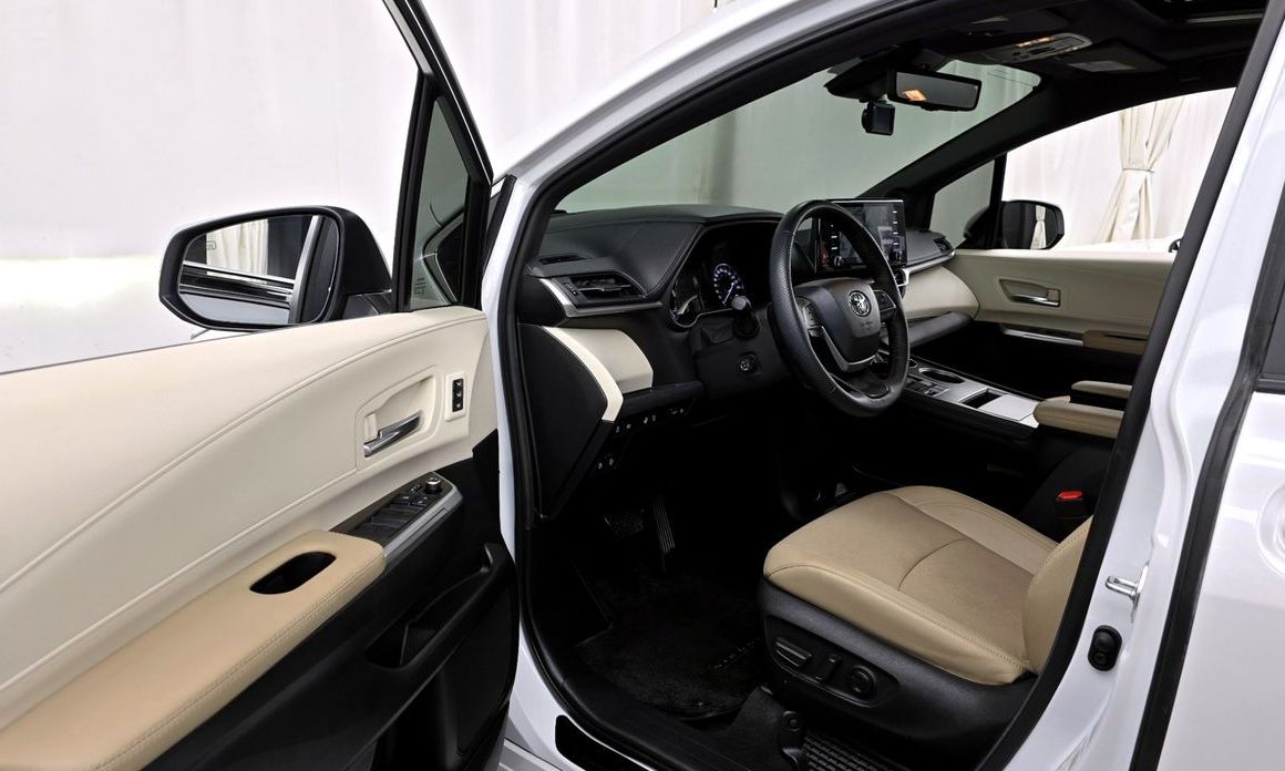 Toyota Sienna 2024