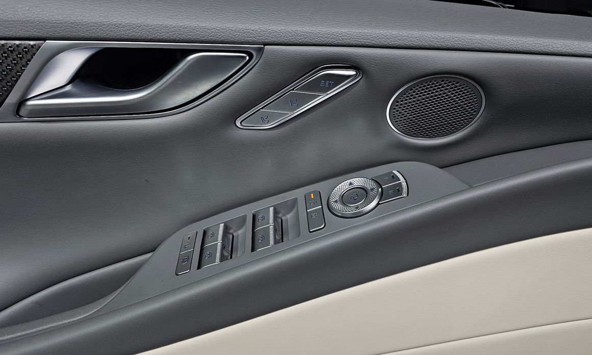 Genesis G80 2025