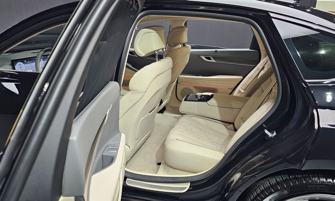 Genesis G80 2025