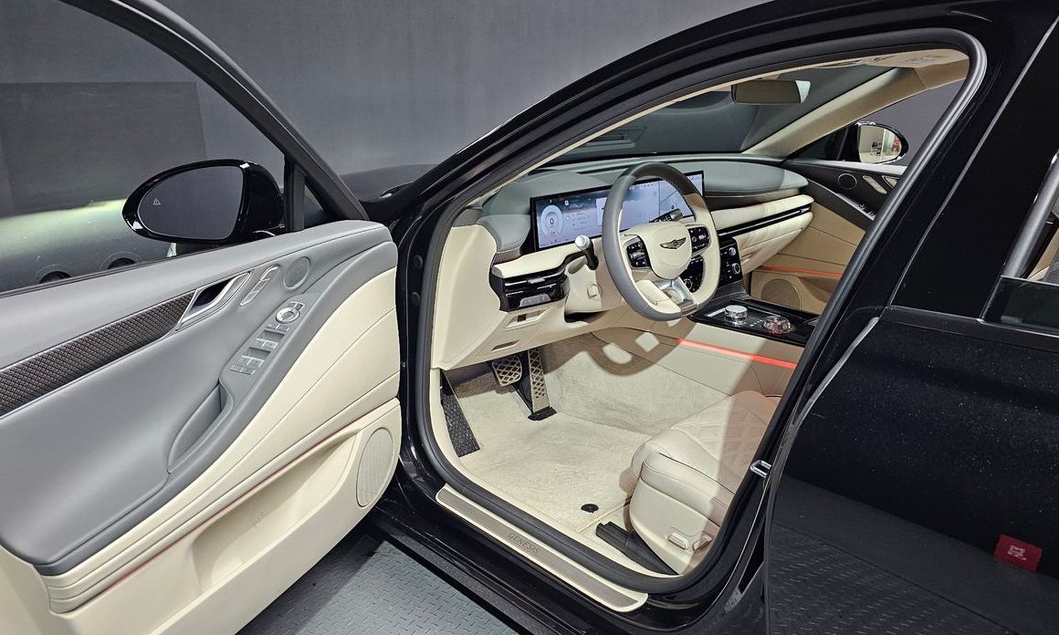 Genesis G80 2025