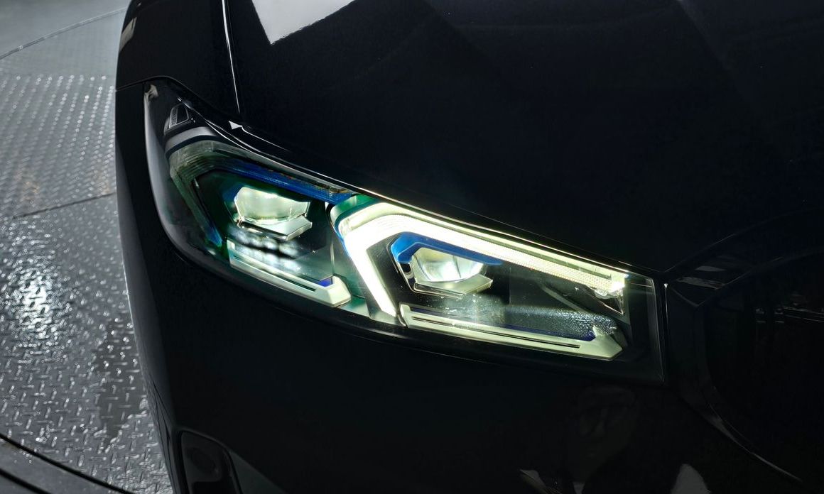 BMW 3-Series 2024