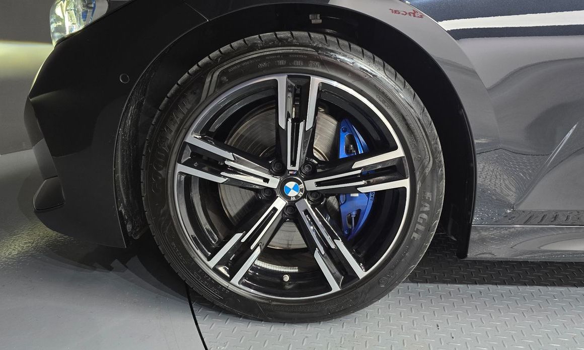 BMW 3-Series 2024