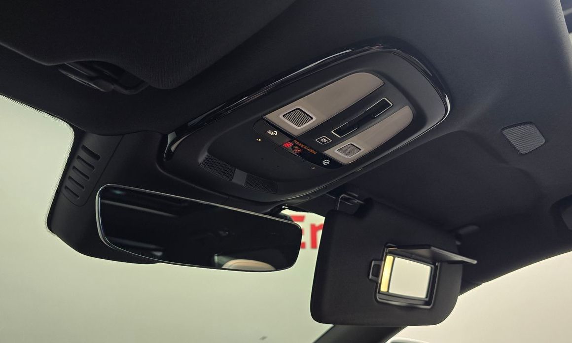 Volvo S90 2026