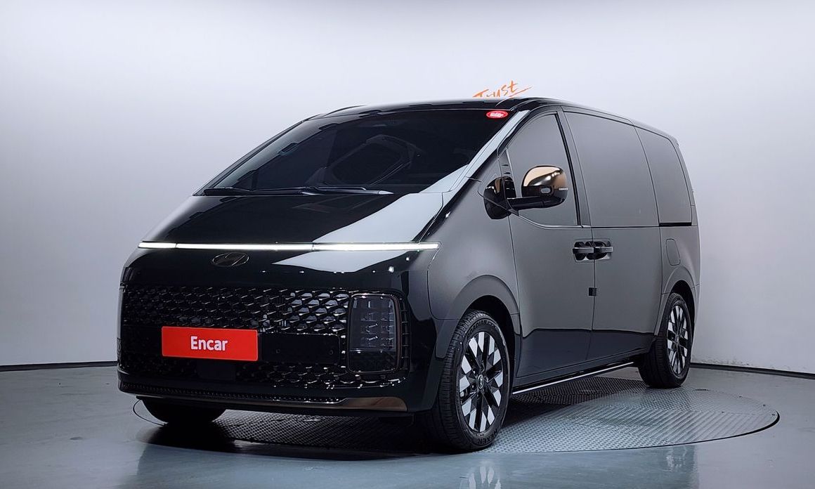 Hyundai Staria 2025