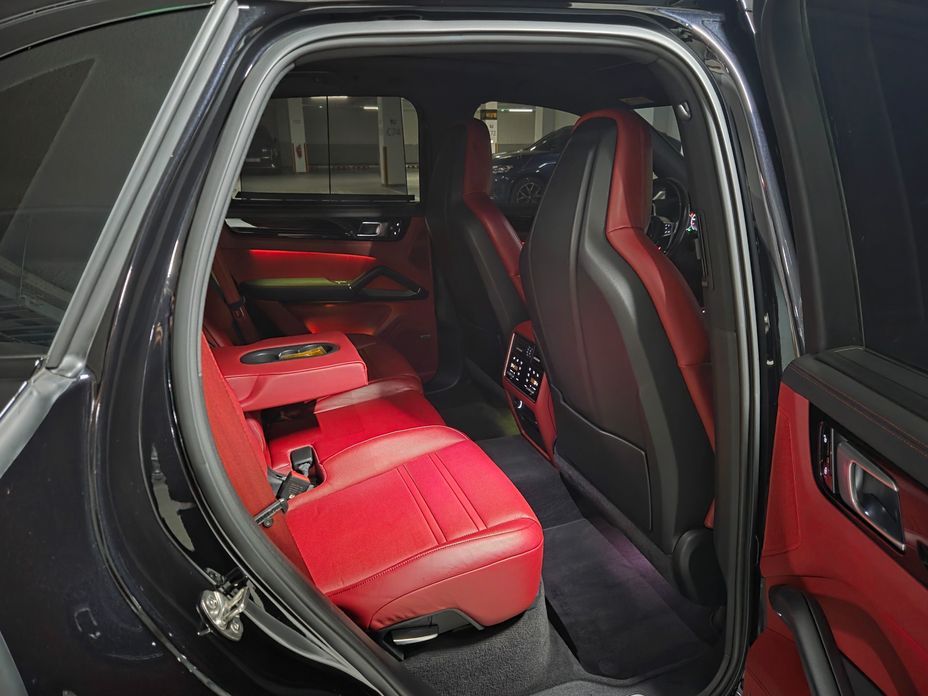 Porsche Cayenne 2019