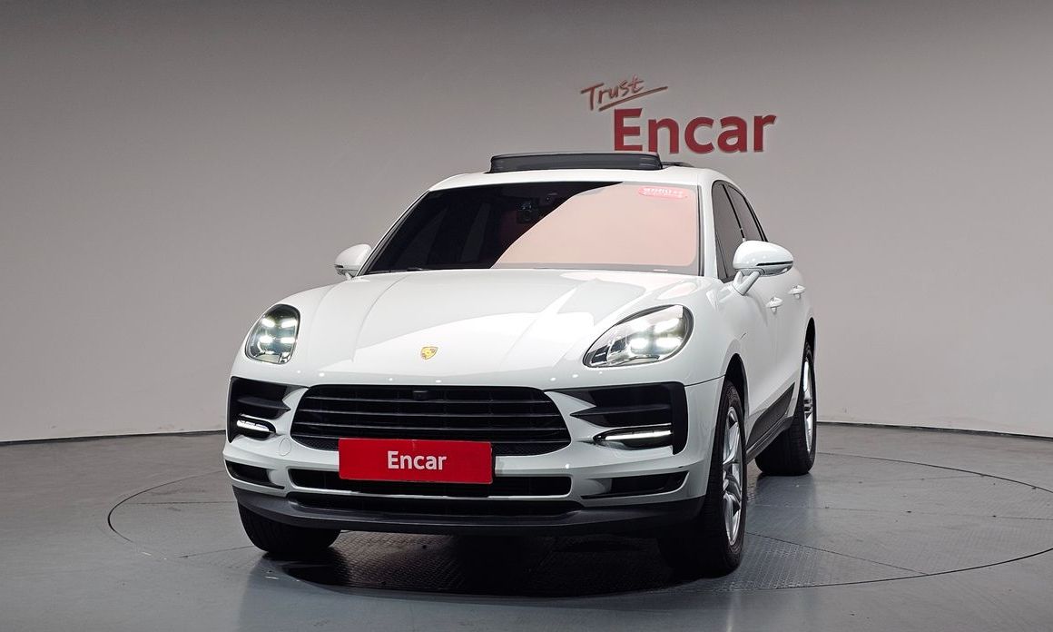 Porsche Macan 2021