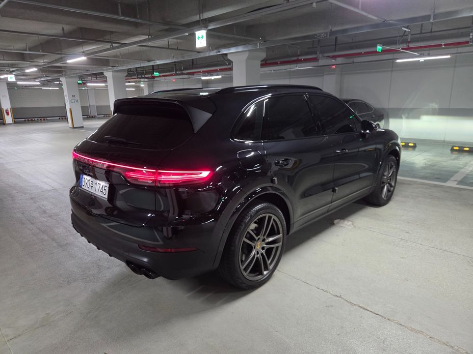 Porsche Cayenne 2019