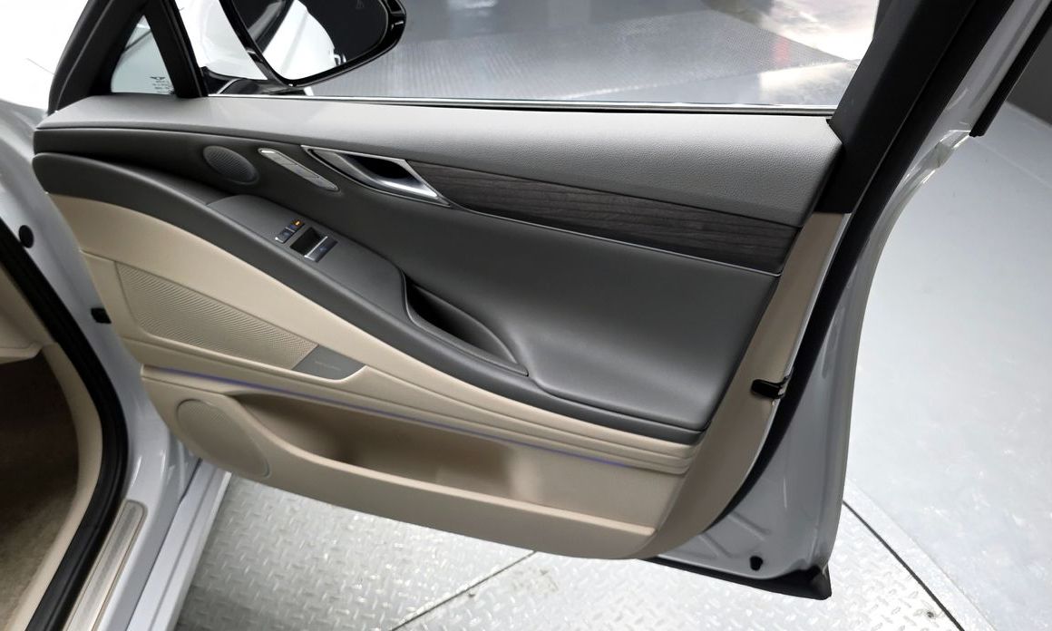 Genesis G80 2025