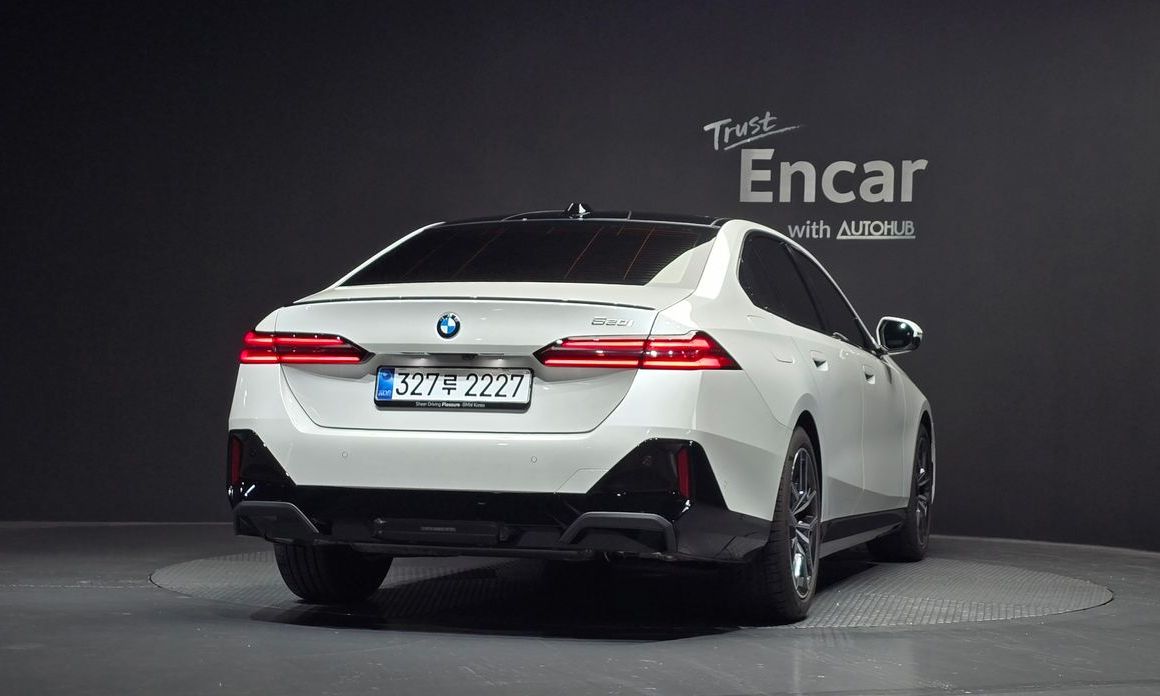 BMW 5-Series 2026