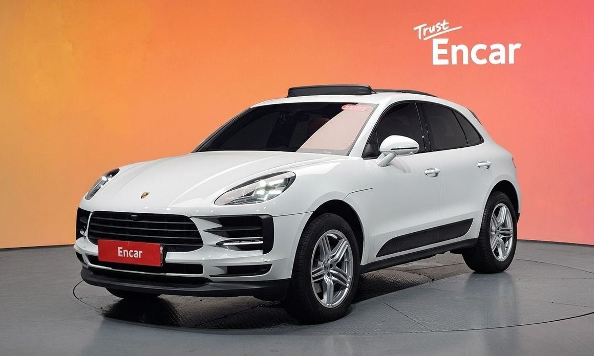Porsche Macan 2021