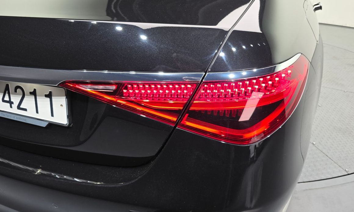Mercedes-Benz S-Class 2022