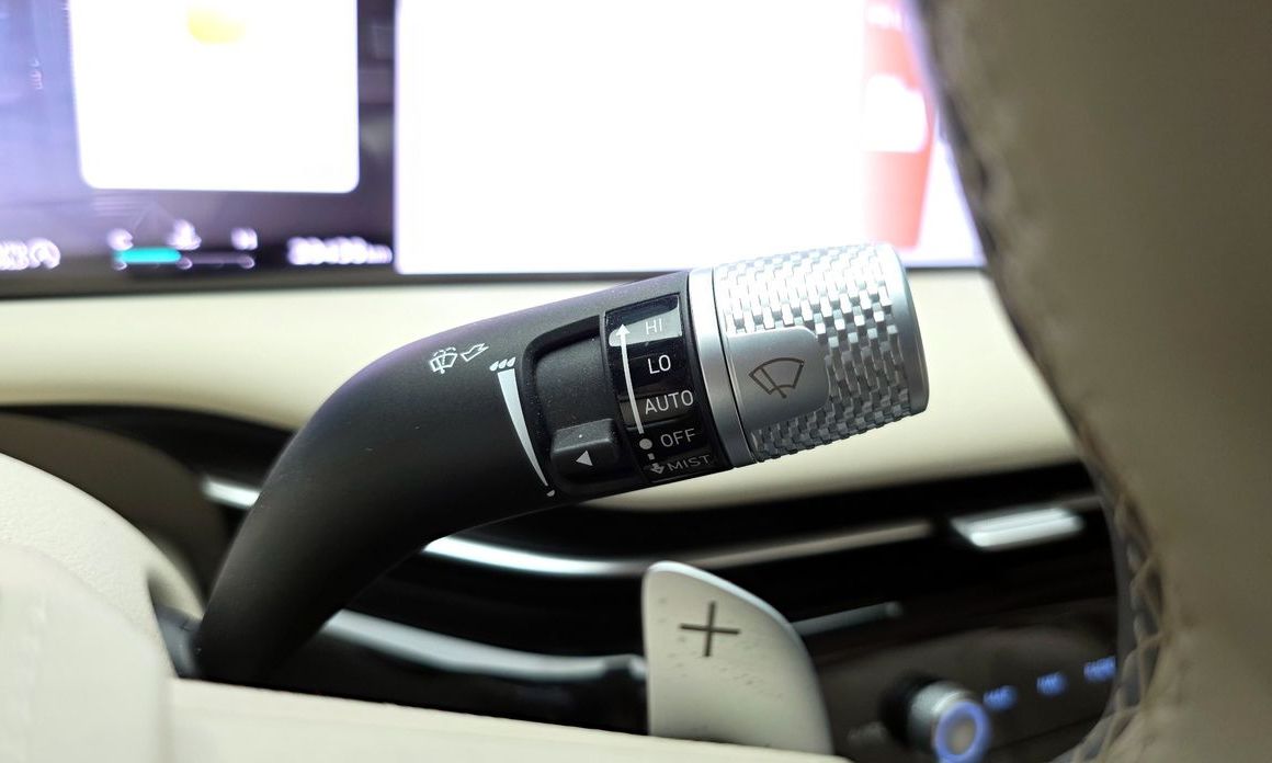 Genesis G80 2025