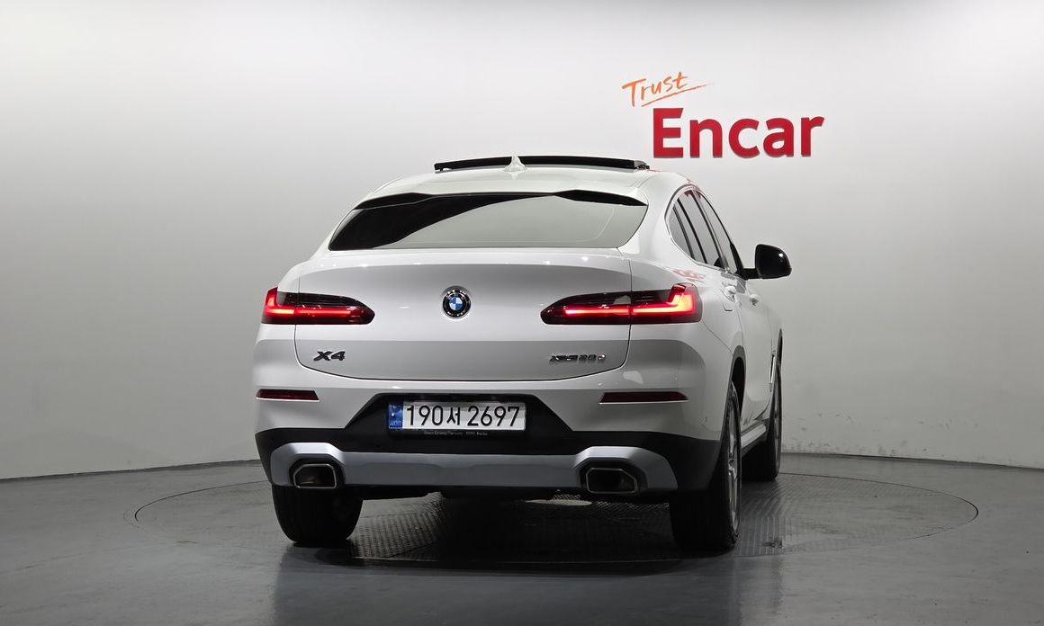 BMW X4 2023