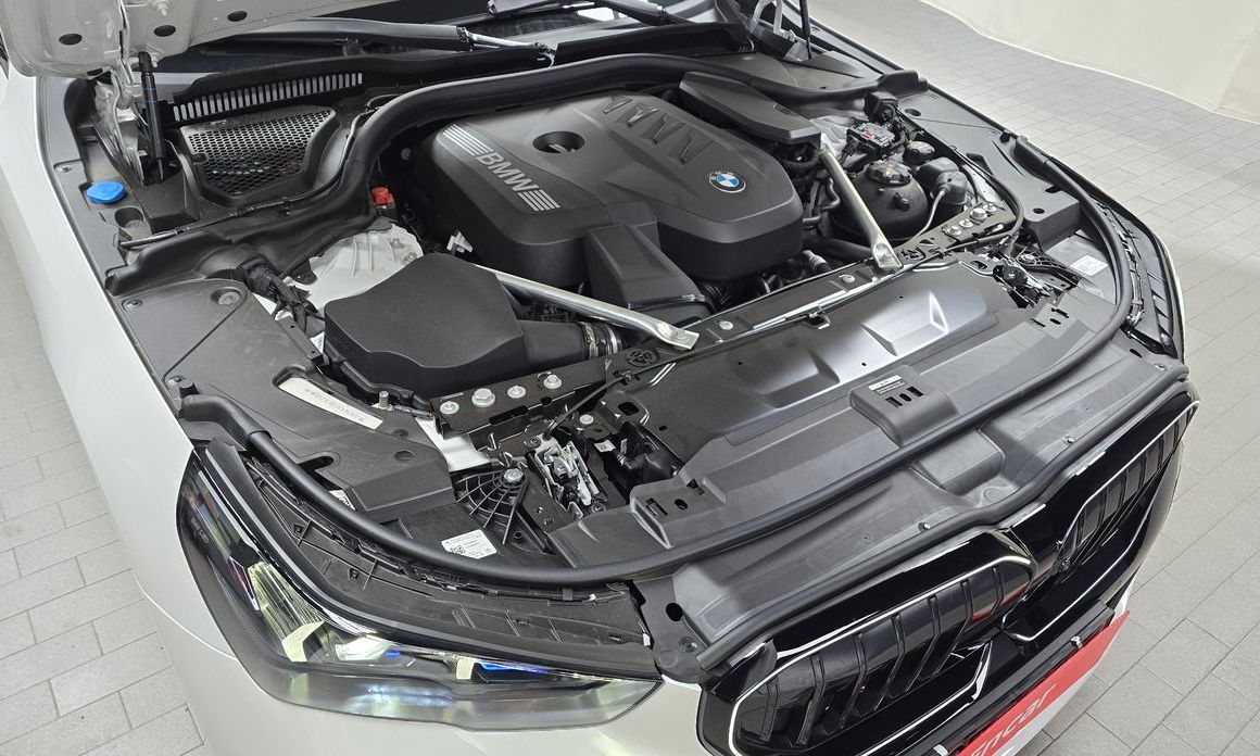 BMW 5-Series 2026