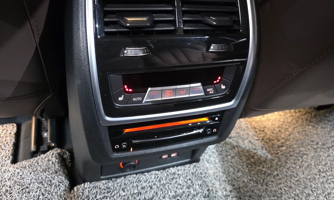 BMW X7 2022