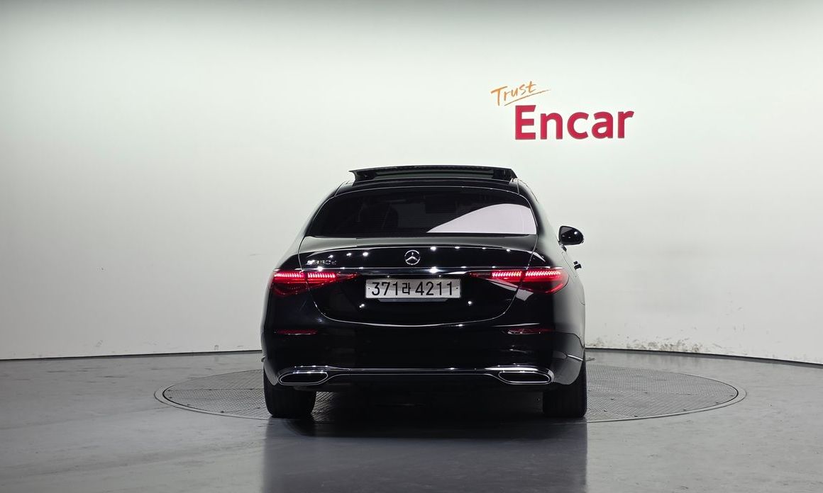 Mercedes-Benz S-Class 2022