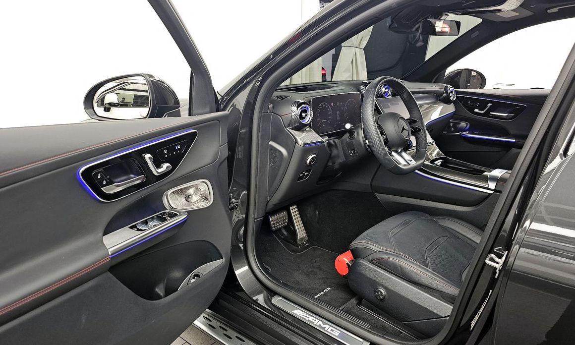 Mercedes-Benz GLC-Class 2025