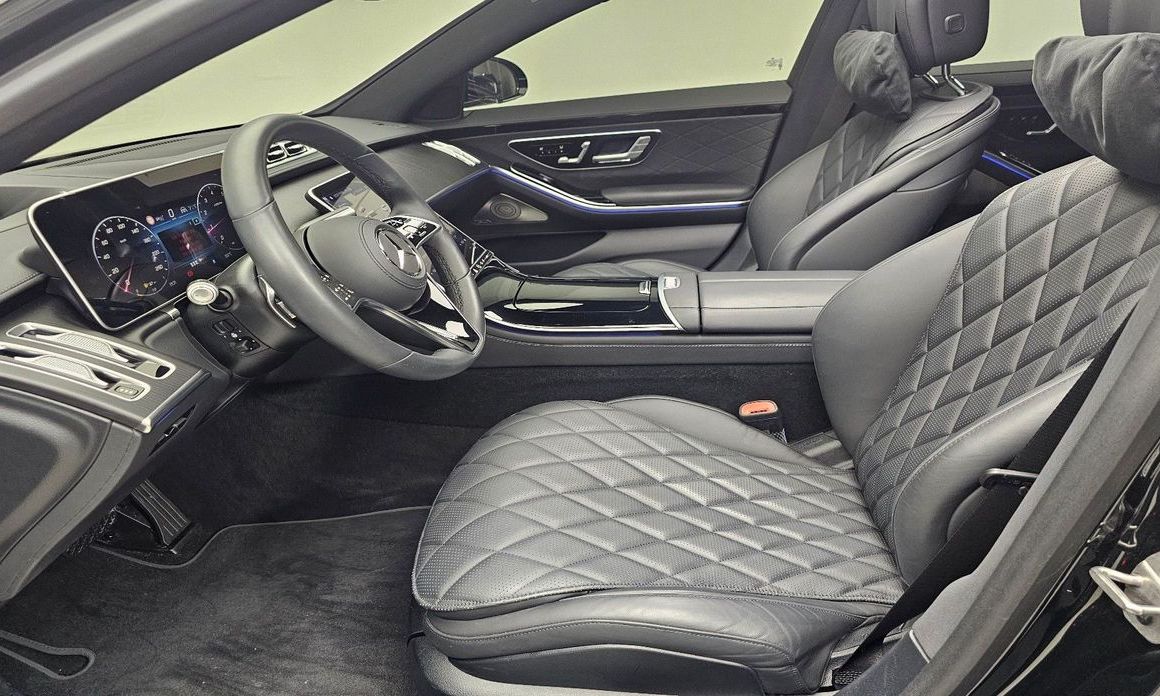 Mercedes-Benz S-Class 2025