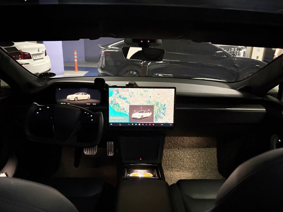Tesla Model S 2023