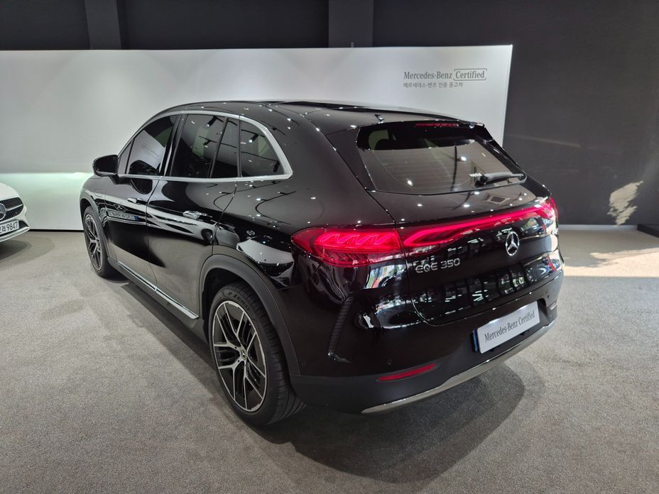 Mercedes-Benz EQE 2025