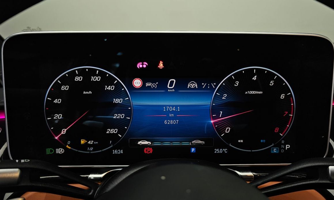 Mercedes-Benz S-Class 2021