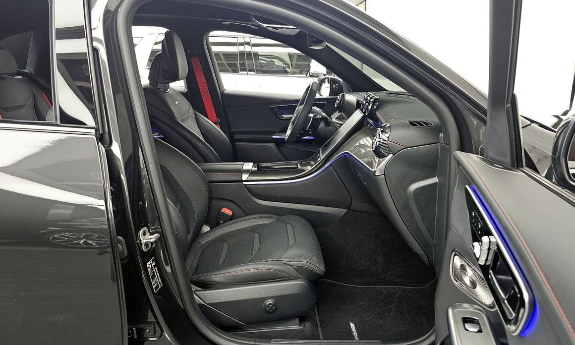 Mercedes-Benz GLC-Class 2025