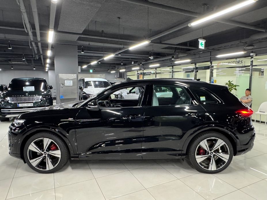 Audi Q5 2025