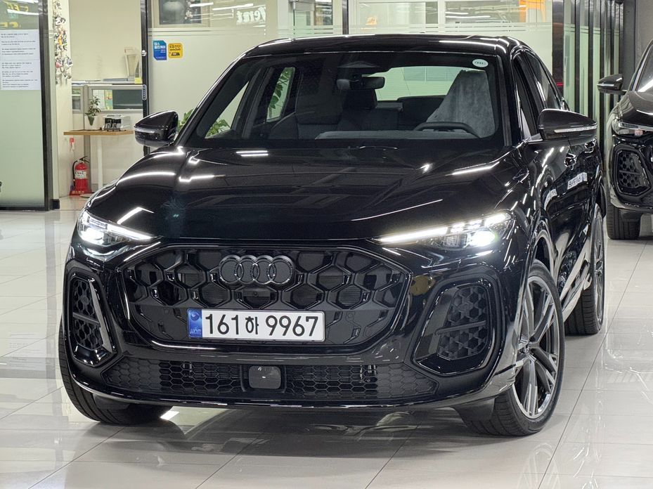 Audi Q5 2025