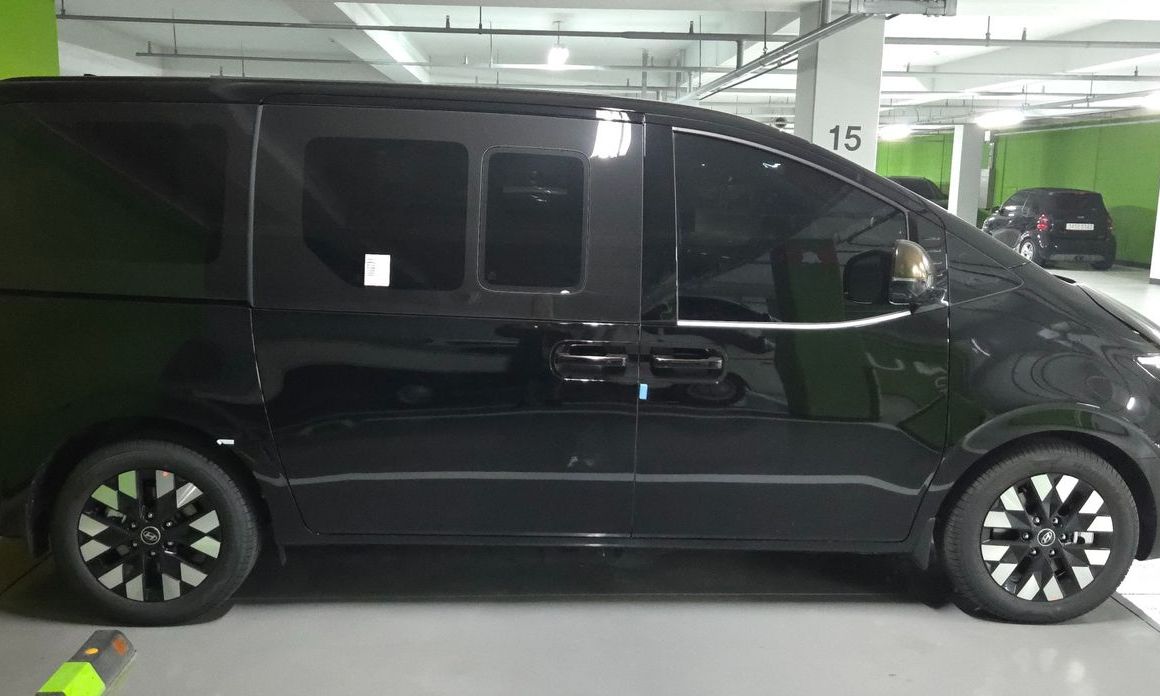 Hyundai Staria 2025