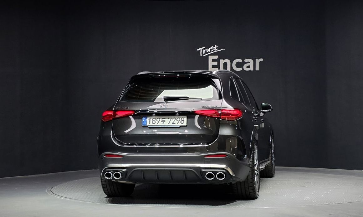 Mercedes-Benz GLC-Class 2025