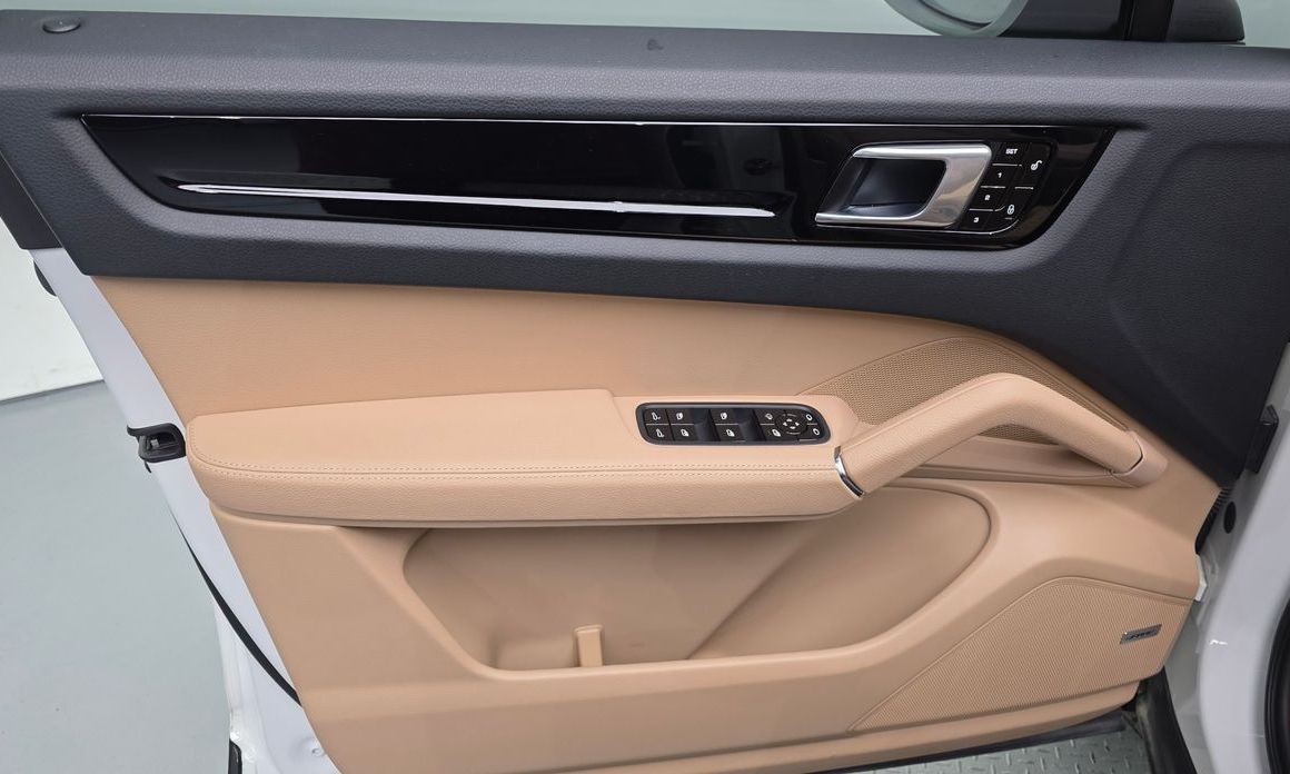 Porsche Cayenne 2019