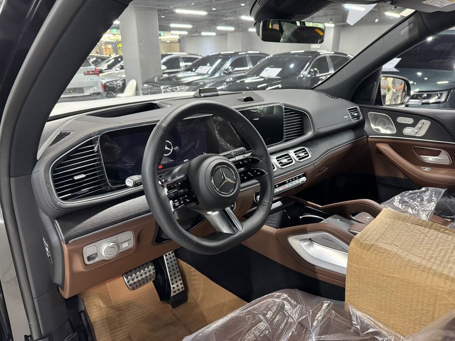 Mercedes-Benz GLS-Class 2026