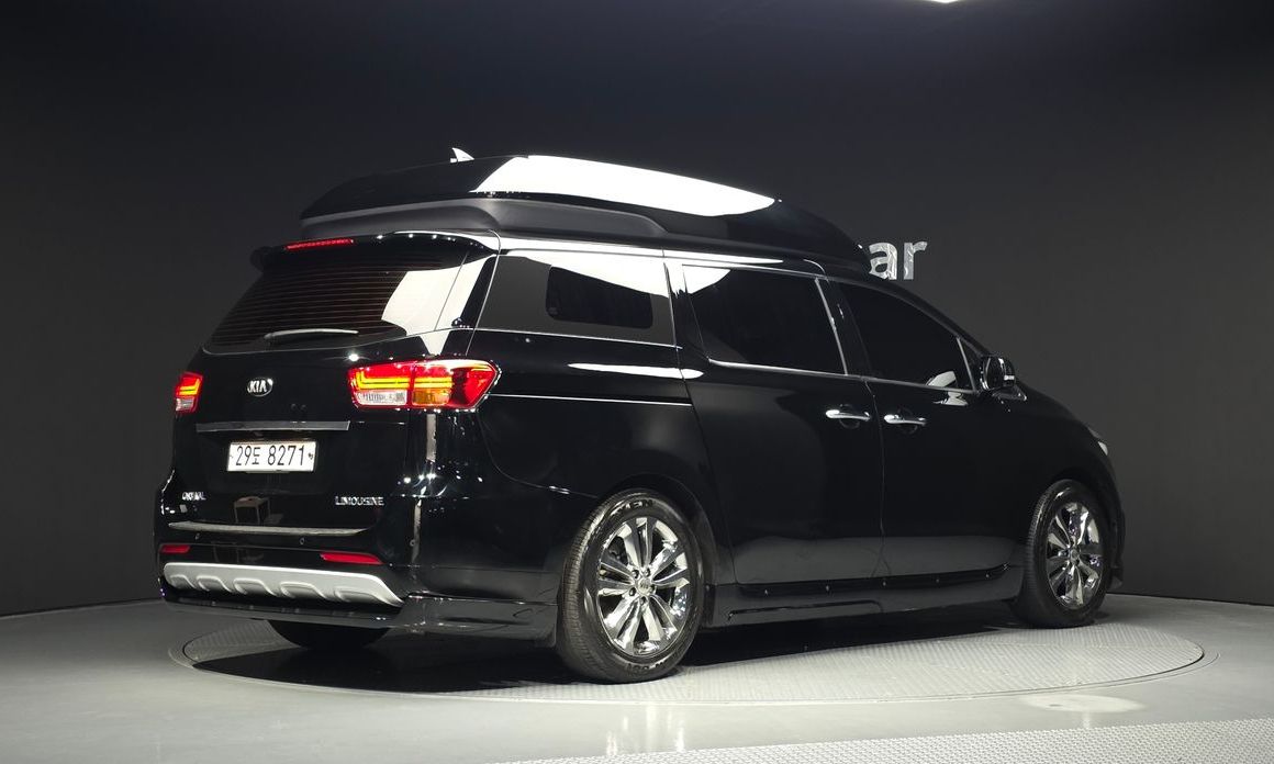 Kia Canival 2017