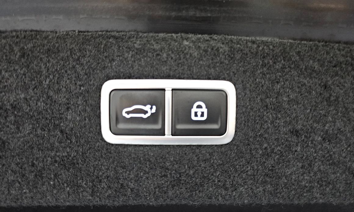 Genesis G90 2022