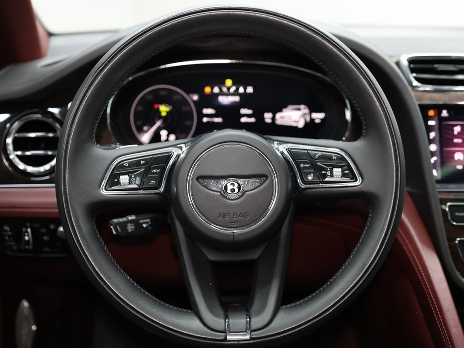 Bentley Bentayga 2022