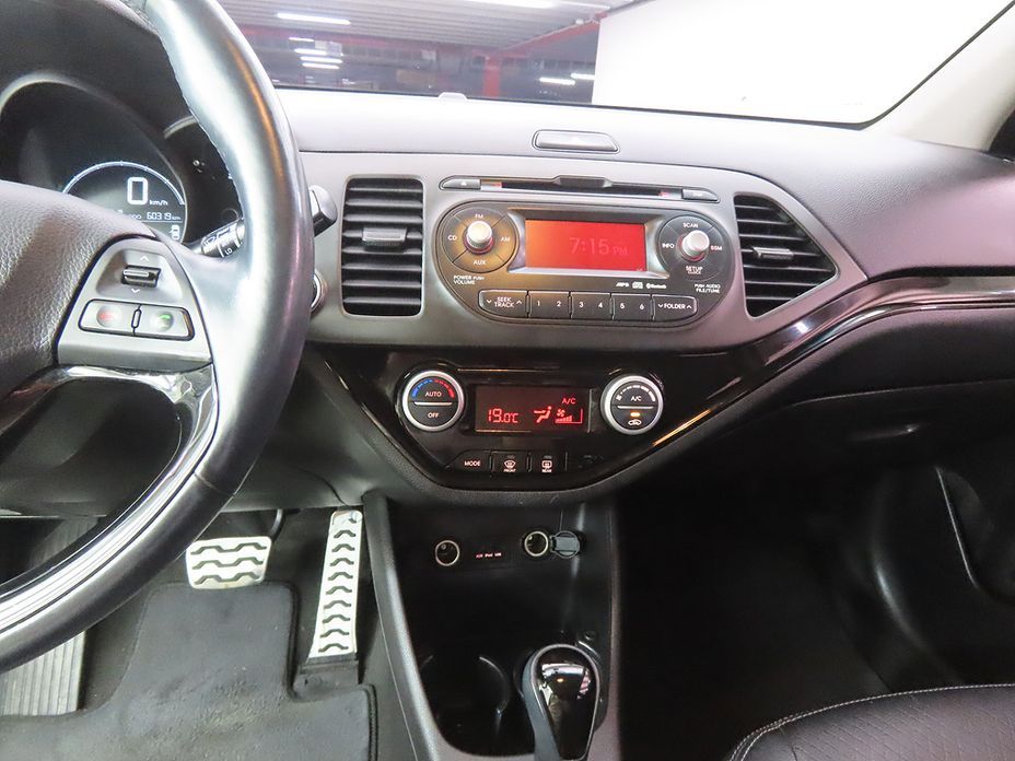 Kia morning 2015