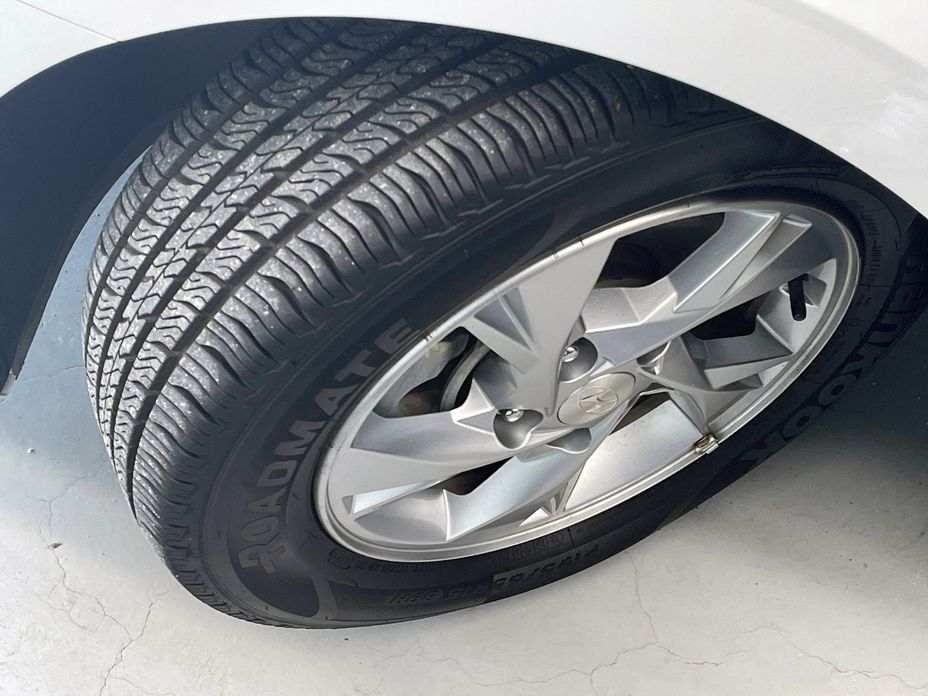 Hyundai AVANTE 2021