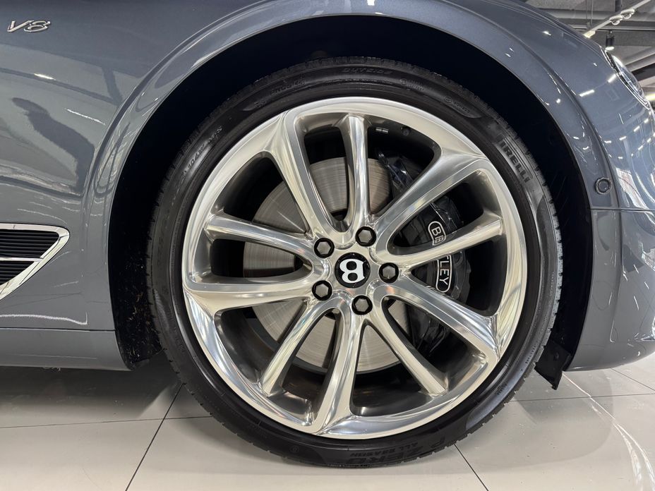 Bentley Continental 2020