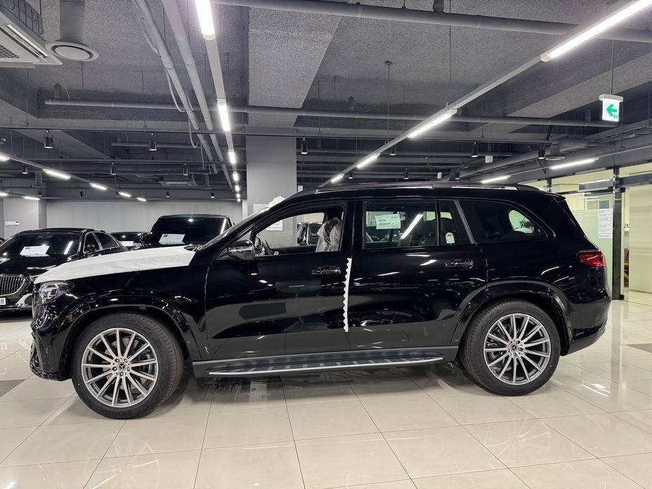 Mercedes-Benz GLS-Class 2026