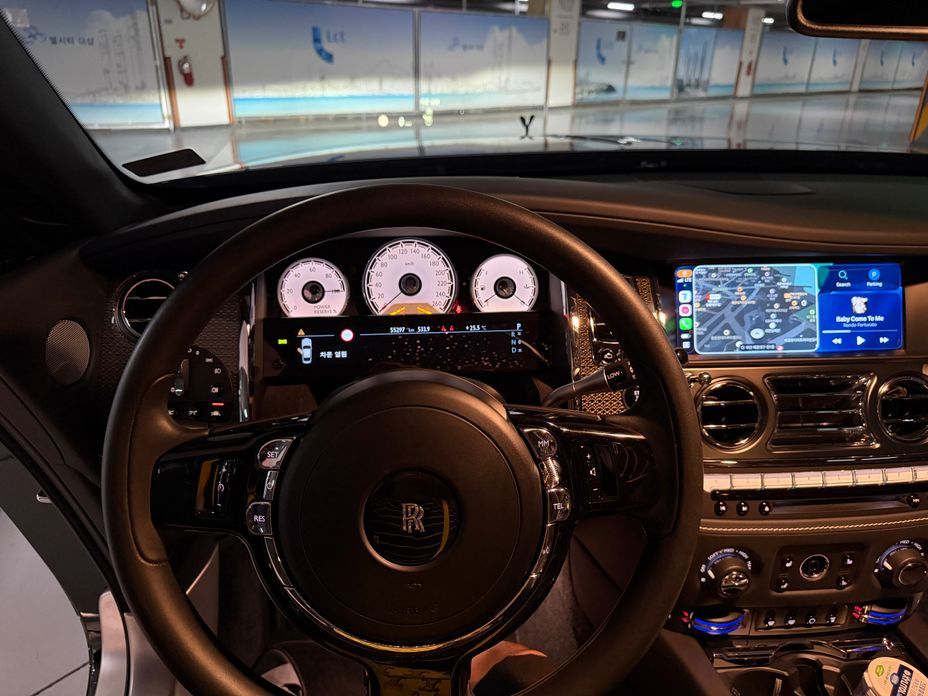 Rolls-Royce Wraith 2021