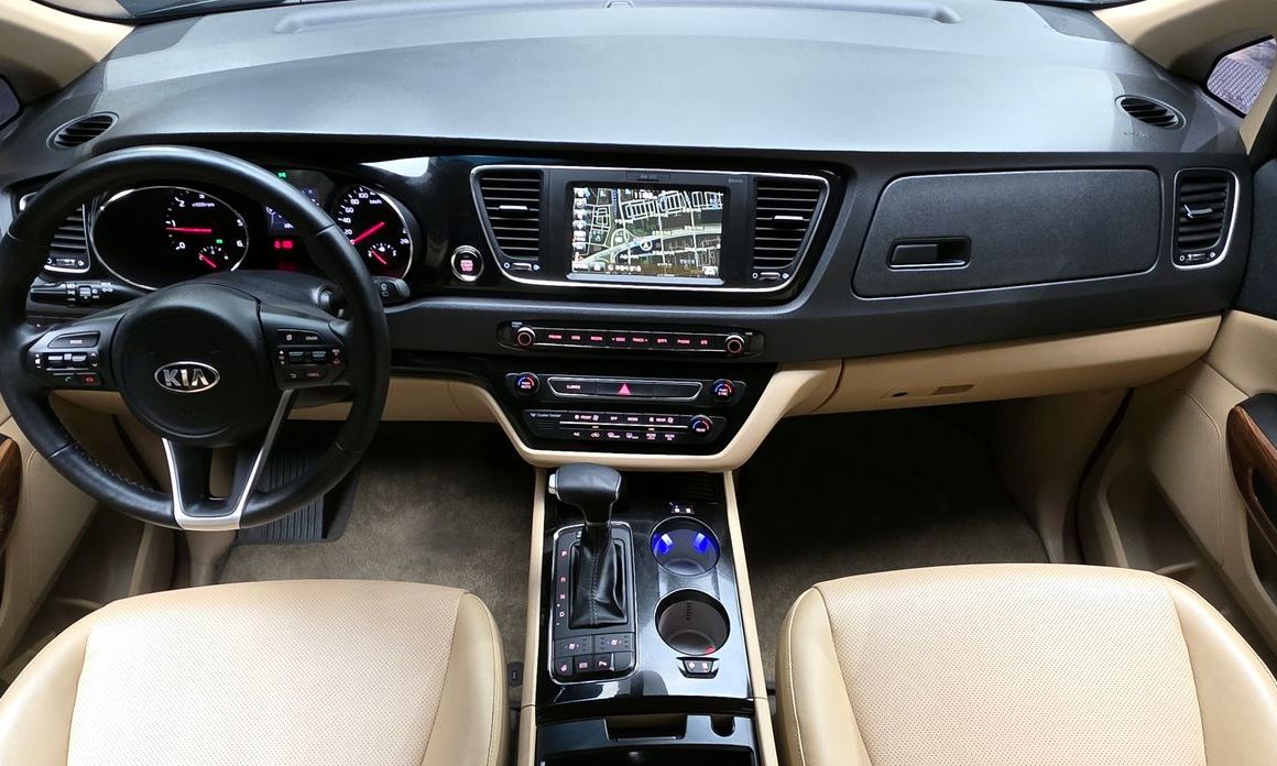 Kia Canival 2017