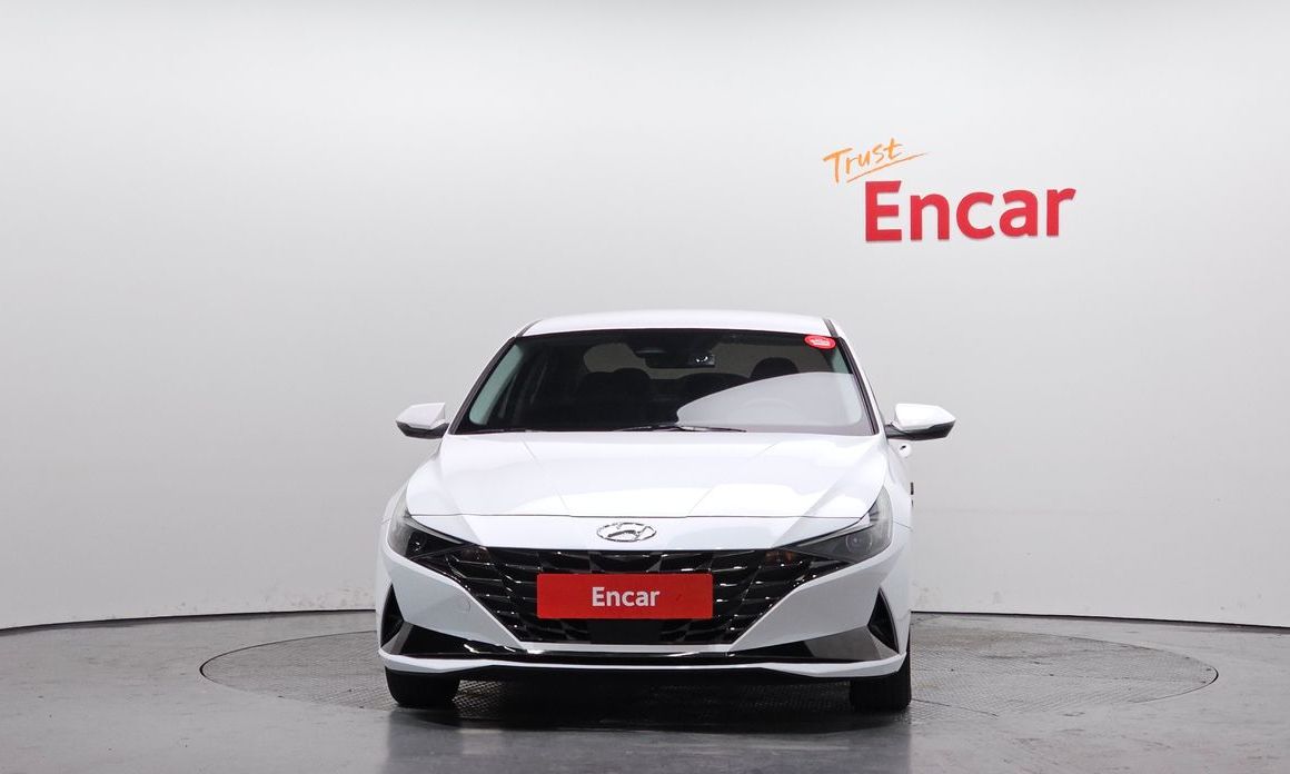 Hyundai AVANTE 2021