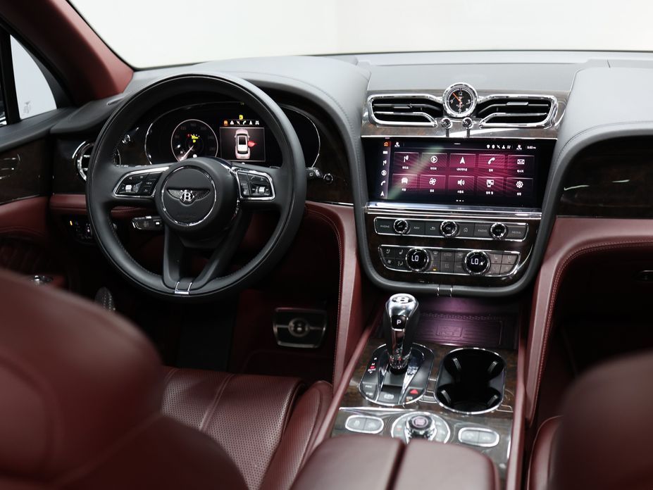 Bentley Bentayga 2022