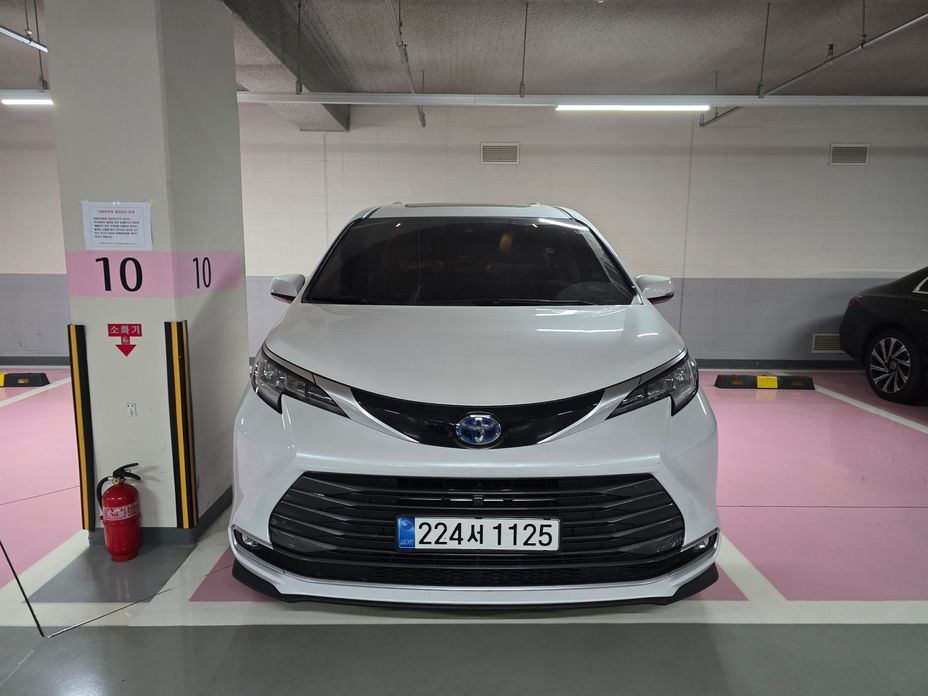 Toyota Sienna 2024