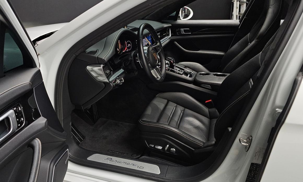 Porsche Panamera 2020