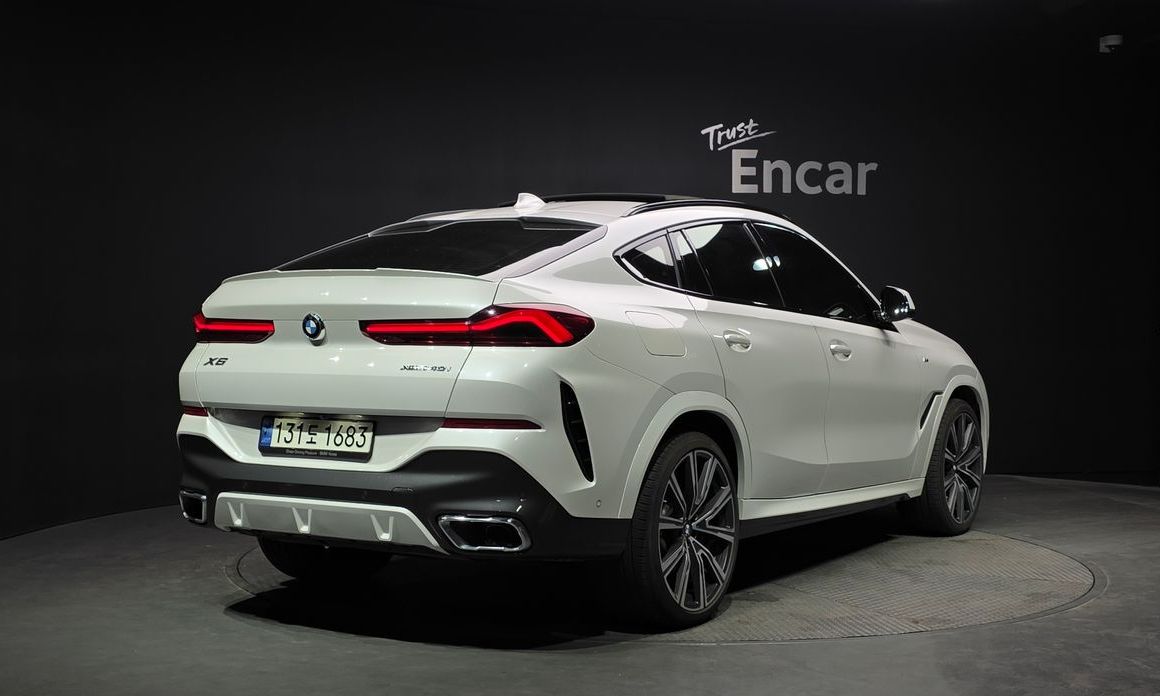 BMW X6 2021