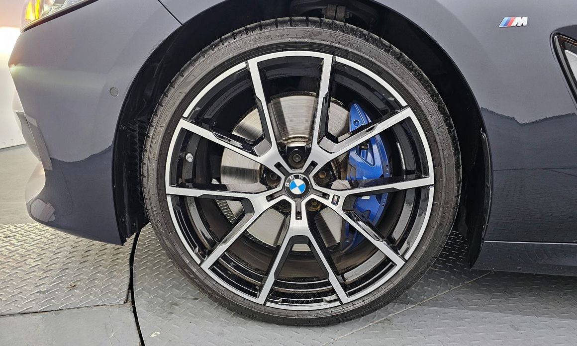 BMW 8-Series 2021