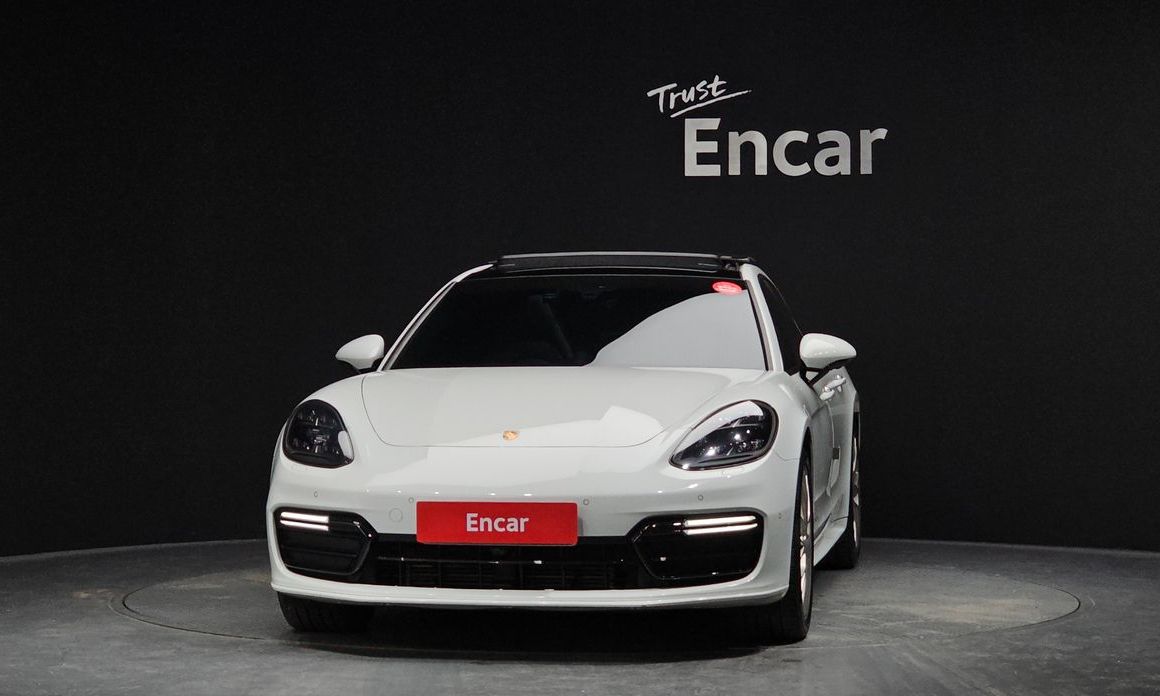 Porsche Panamera 2020