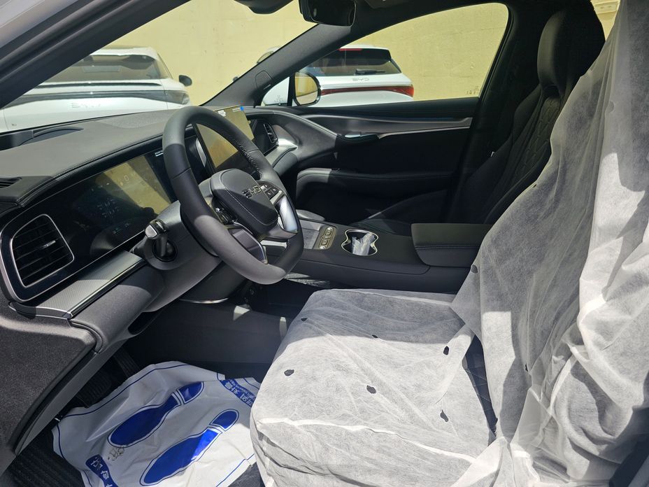 BYD Sealion 7  2026