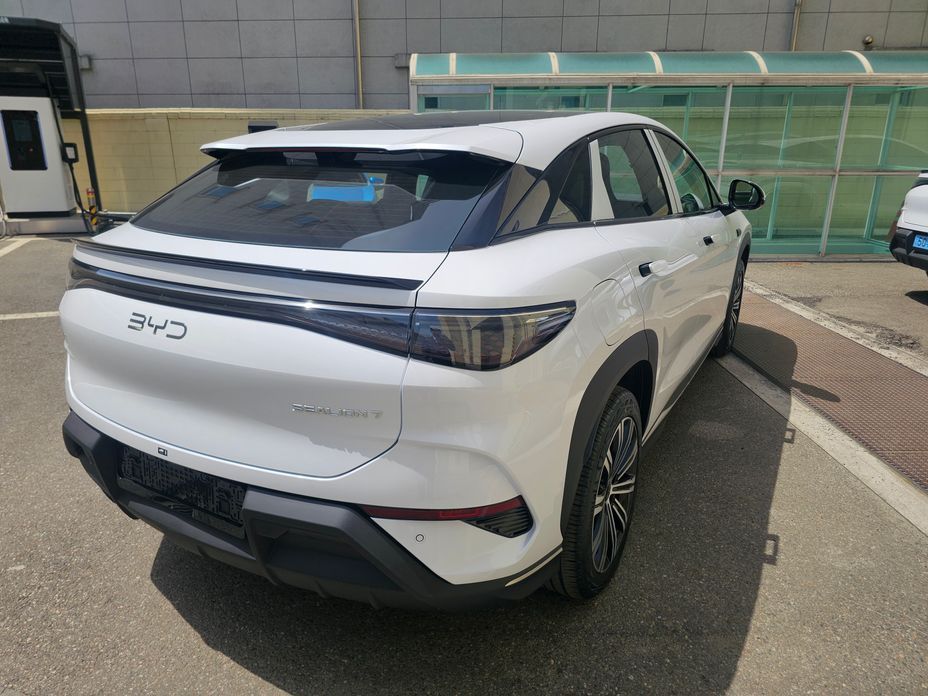 BYD Sealion 7  2026